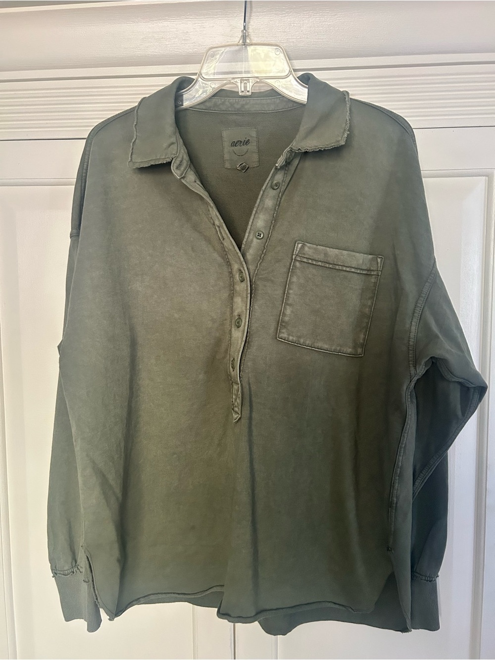 aerie Olive Green V-Neck Pullover Henley XS new without tags